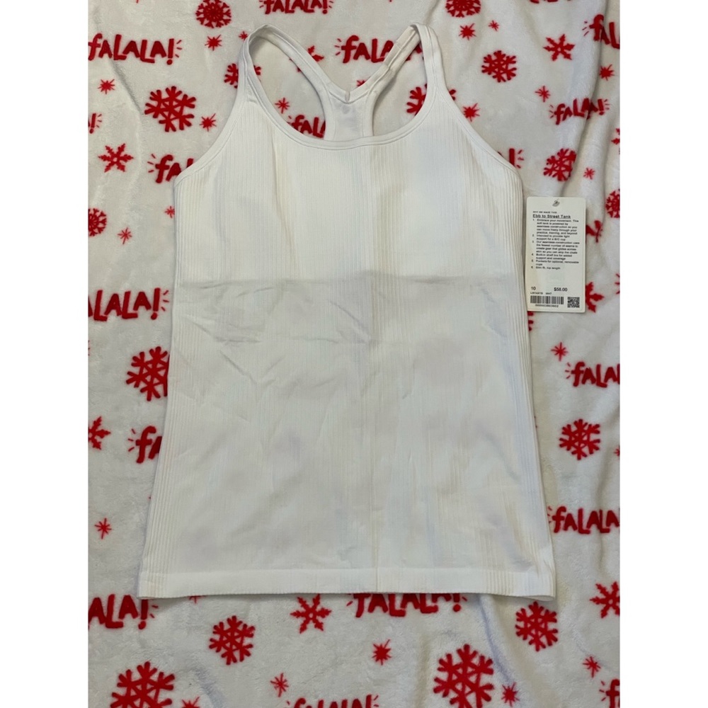 Lululemon Ebb to street tank